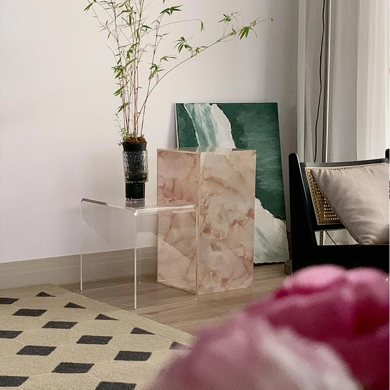 Onyx Plinth